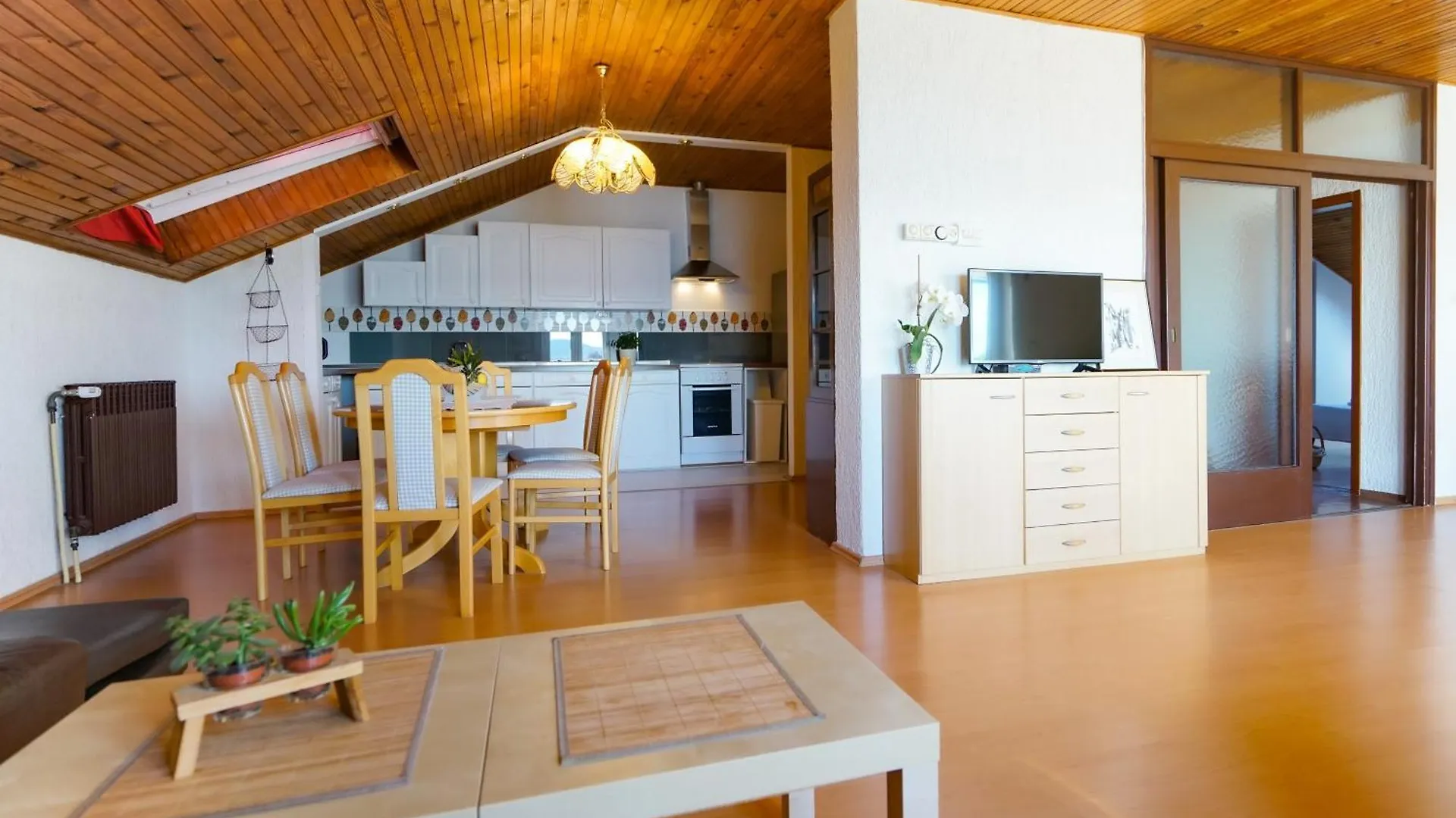 Big Apartment With Sea View Ero Sukošan كرواتيا