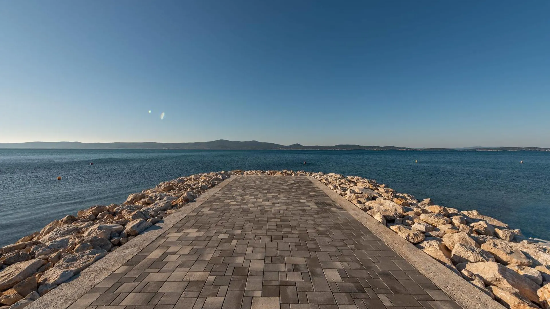 Big Apartment With Sea View Ero Sukošan كرواتيا